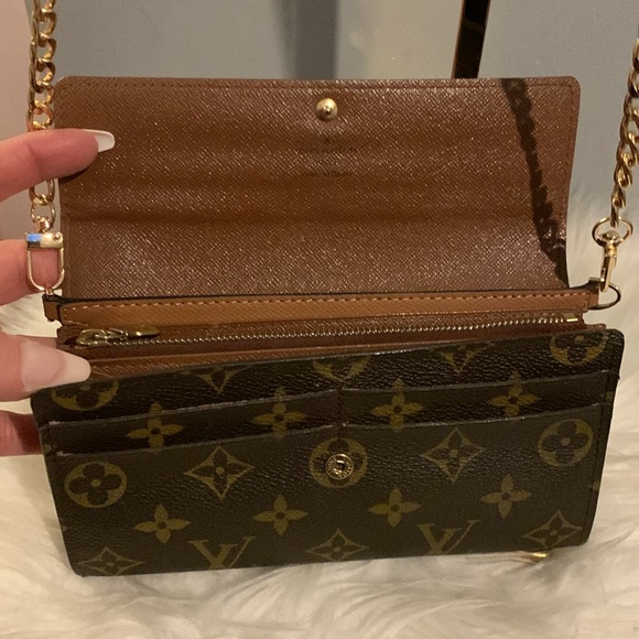 ❌SOLD❌2008 authentic Louis Vuitton Sarah wallet with free conversion kit - Picture 9 of 17